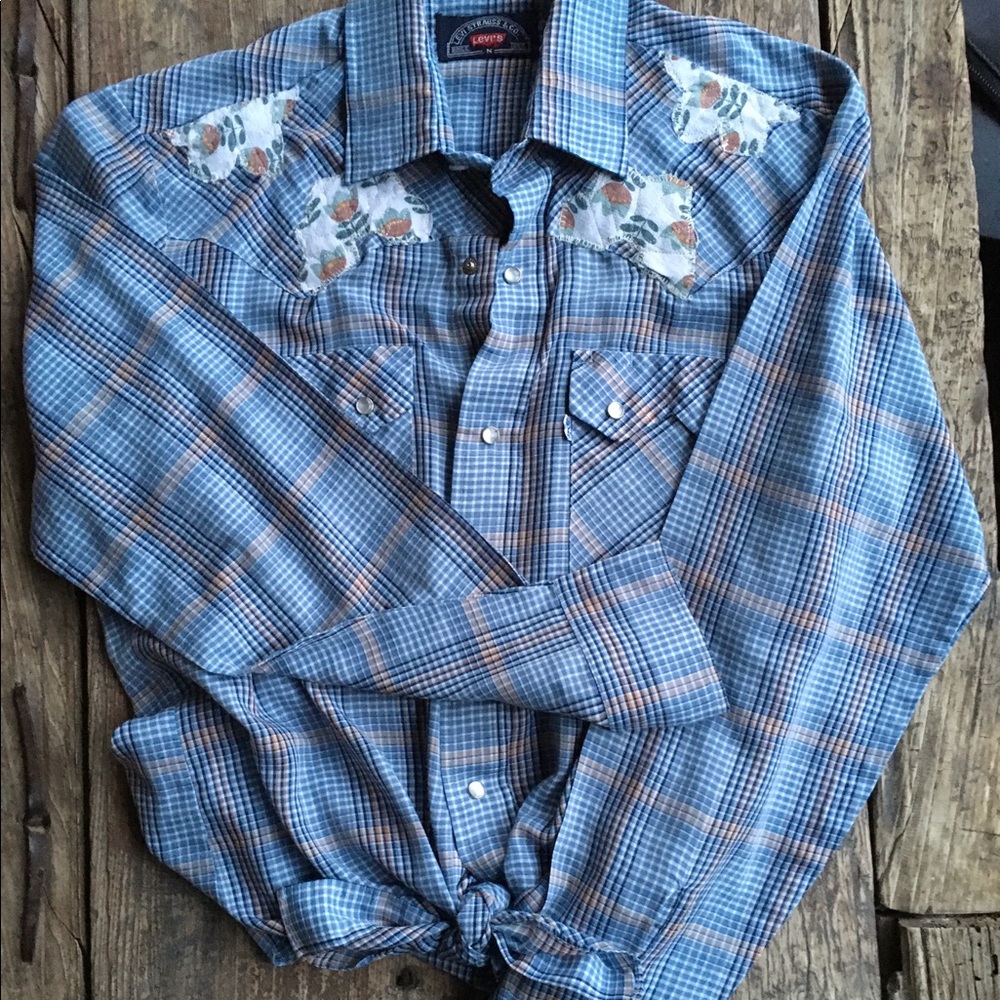 WILD WEST Vintage LEVI Pearl Snap Shirt w/Patchwork